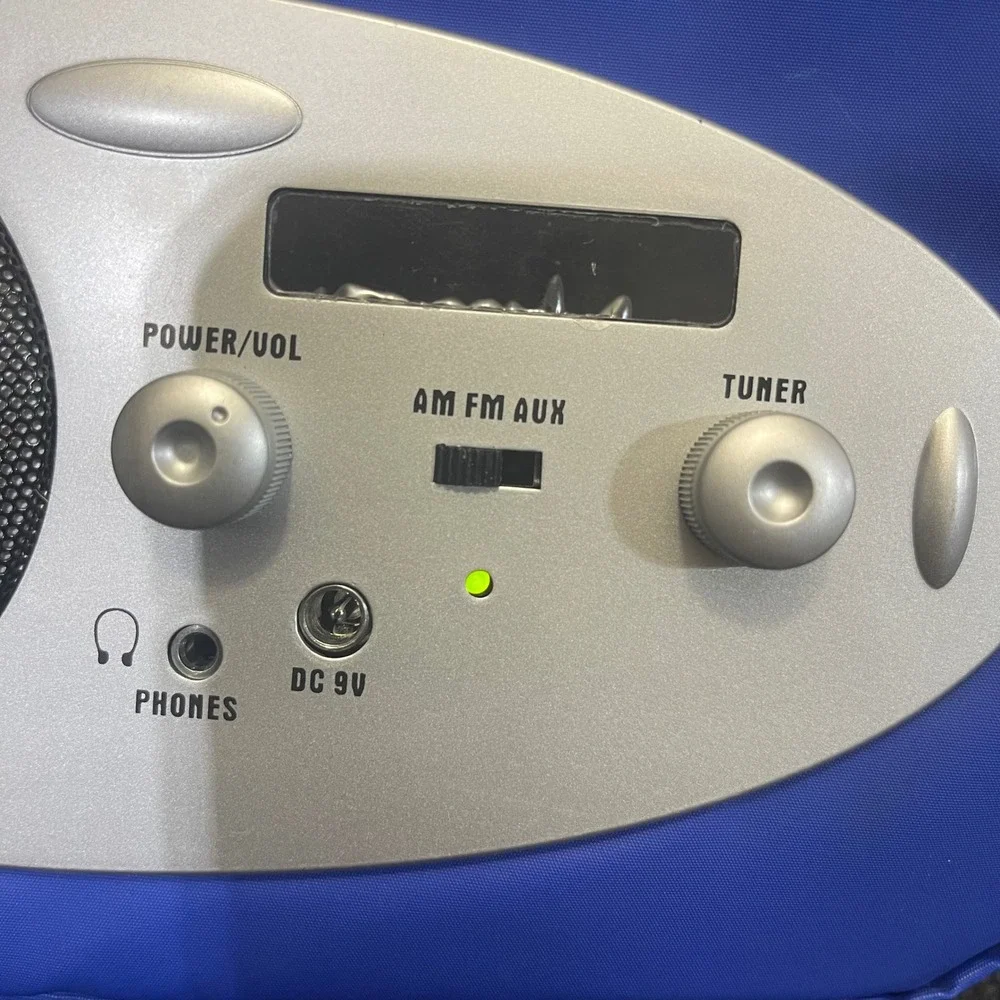 California Innovations Collapsible Blue MusiCooler AM FM‎ Radio Aux Speaker Bag